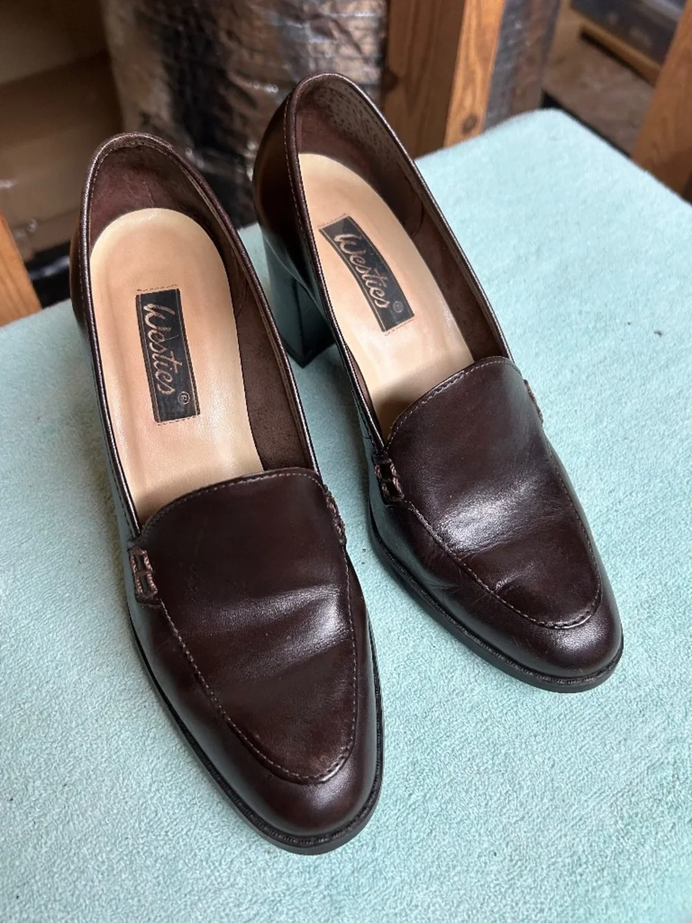 Nine West Westies Brown Leather Torrent Loafer Style Heels Size 6M